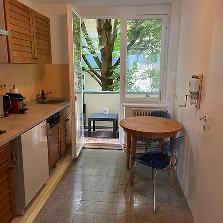 Ferienwohnung West 2 * Stuttgart